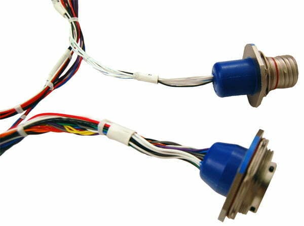 backpotted_connector_full-assy_03